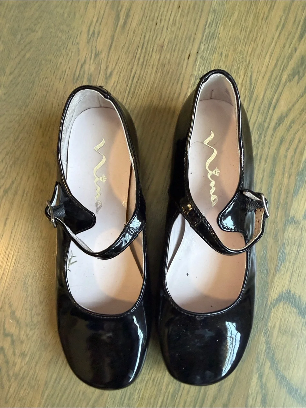 Nina Black Patent Mary Jane Dress Shoes for Kids